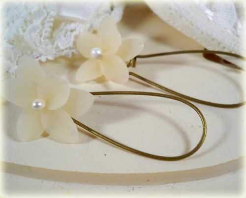Ivory Translucent Pearl Orchid Drop Earrings 2000 2400