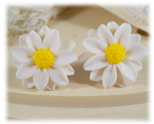 Daisy Stud Earrings