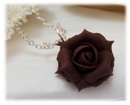 Brown Rose Necklace