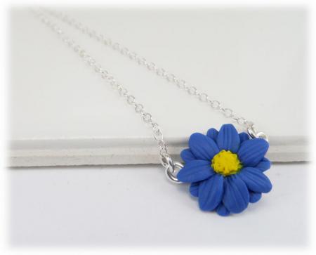 Tiny Aster Simple Necklace