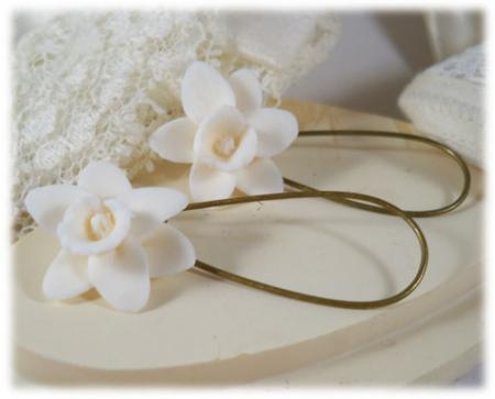 White Daffodil Drop Earrings